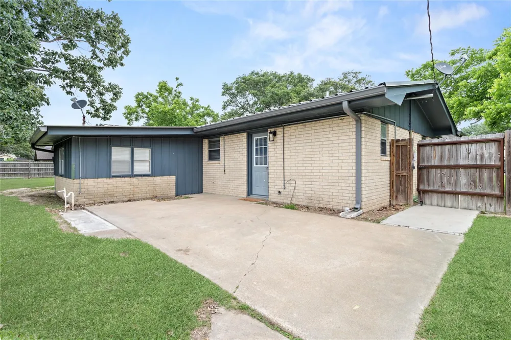 15366 Jackie Road Hamshire, TX 77622