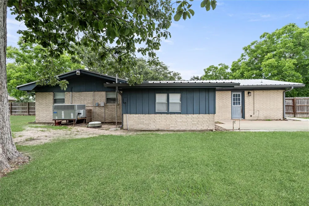 15366 Jackie Road Hamshire, TX 77622