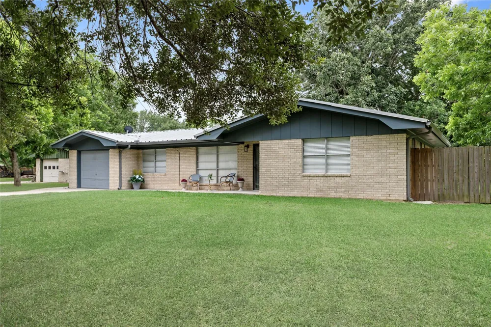 15366 Jackie Road Hamshire, TX 77622