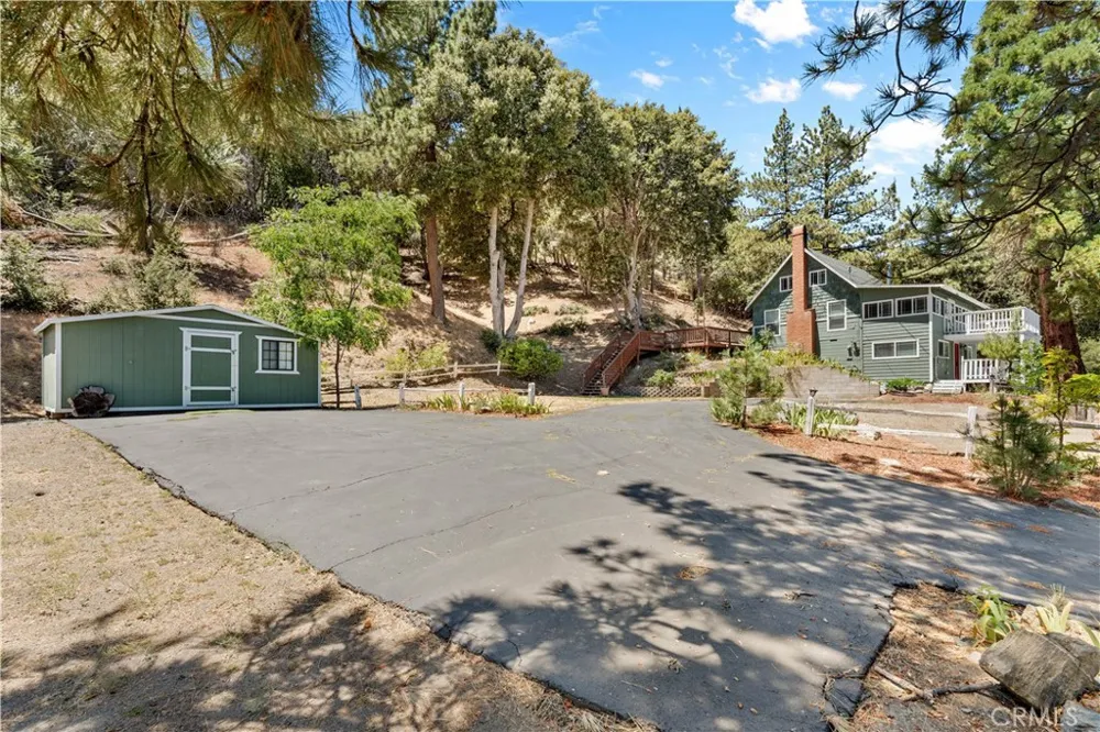 5180 Lone Pine Canyon Wrightwood, CA 92397