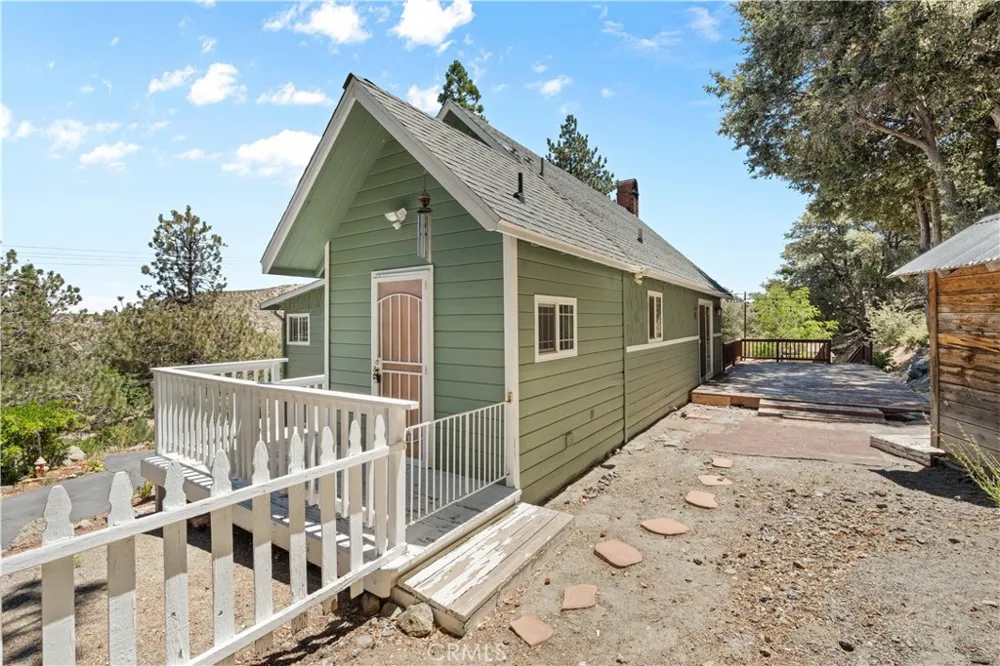 5180 Lone Pine Canyon Wrightwood, CA 92397