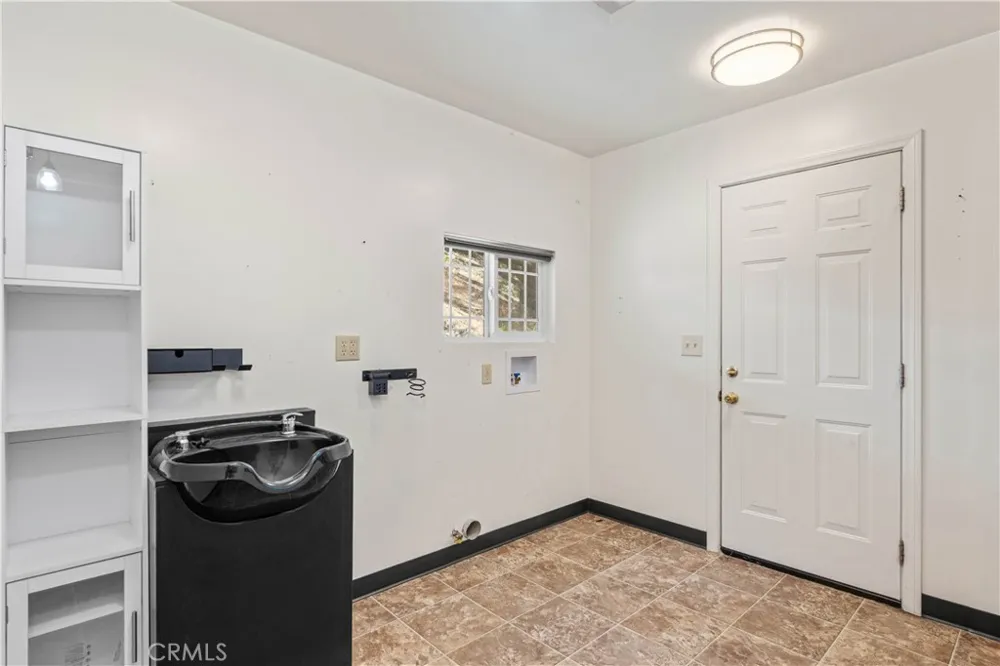 5180 Lone Pine Canyon Wrightwood, CA 92397
