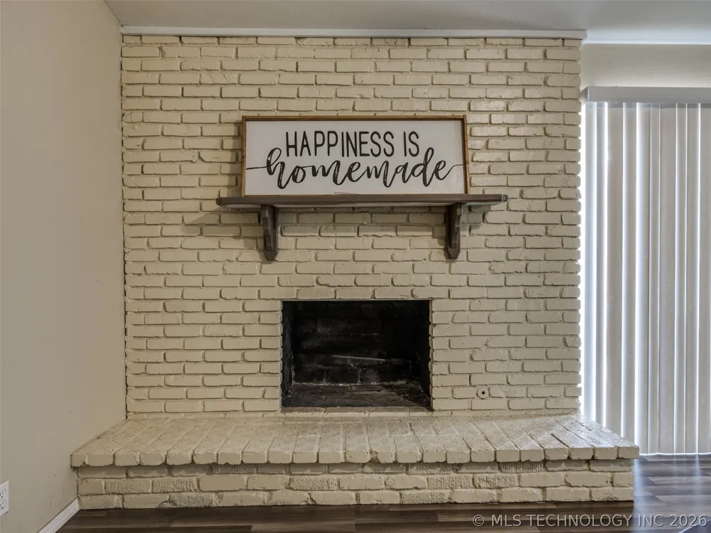 1201 Guinn Lane Bartlesville, OK 74006