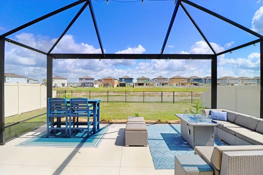 11099 RADIANT SHORE LOOP San Antonio, FL 33576