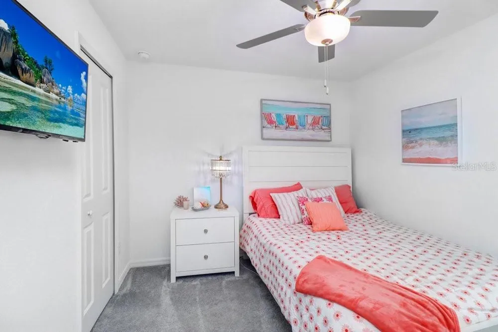 11099 RADIANT SHORE LOOP San Antonio, FL 33576