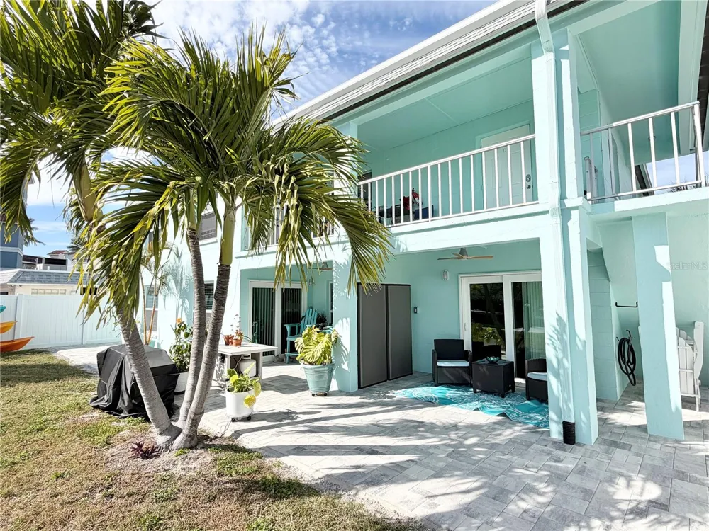 117 140TH AVENUE E #A Madeira Beach, FL 33708