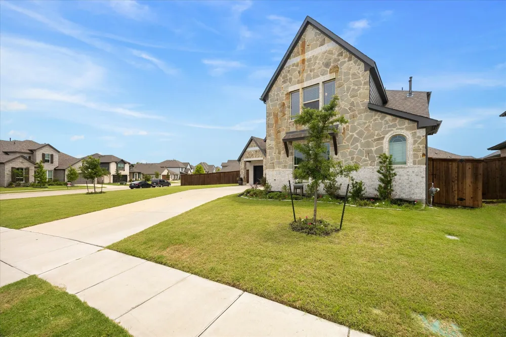 1904 Frediano Lane McLendon Chisholm, TX 75032