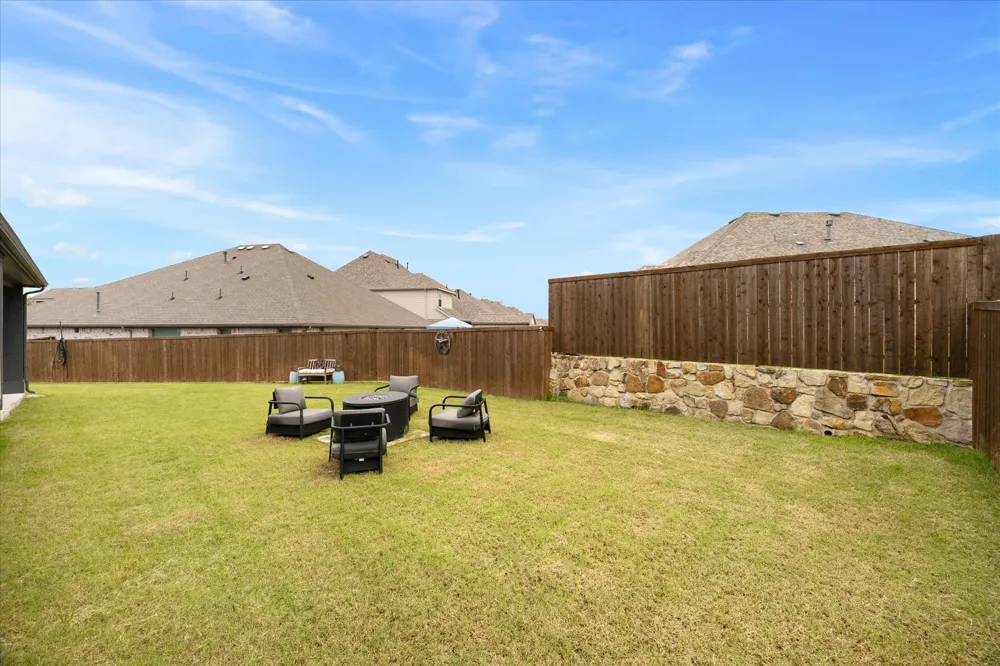 1904 Frediano Lane McLendon Chisholm, TX 75032