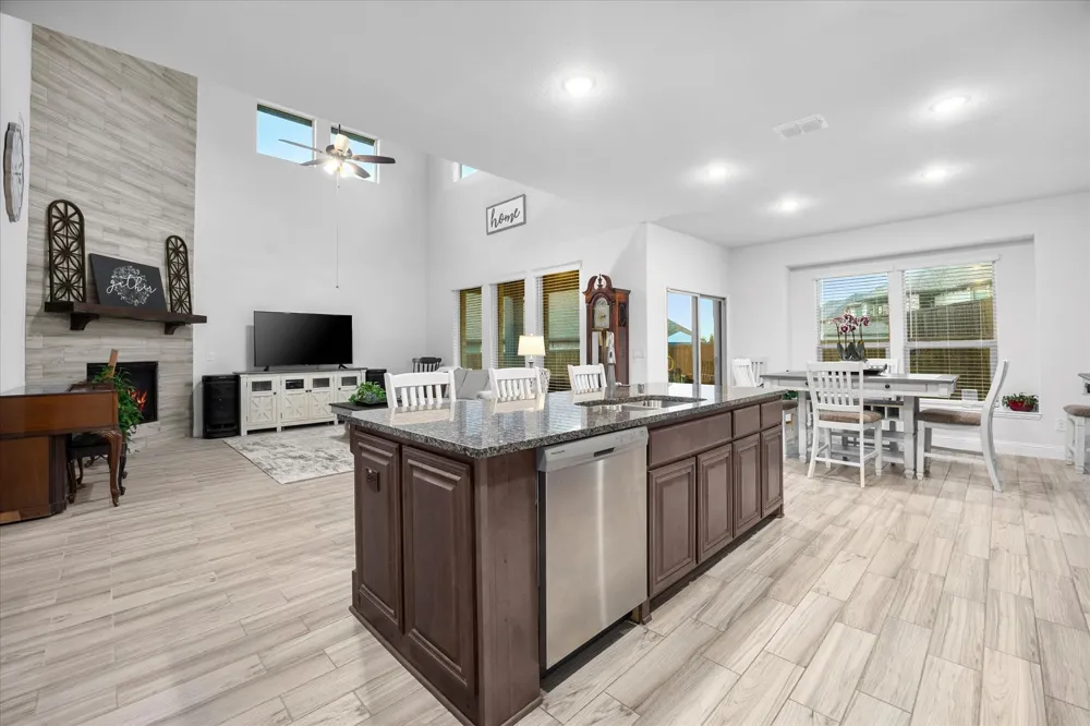 1904 Frediano Lane McLendon Chisholm, TX 75032