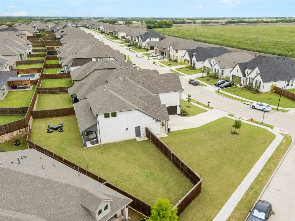 1904 Frediano Lane McLendon Chisholm, TX 75032
