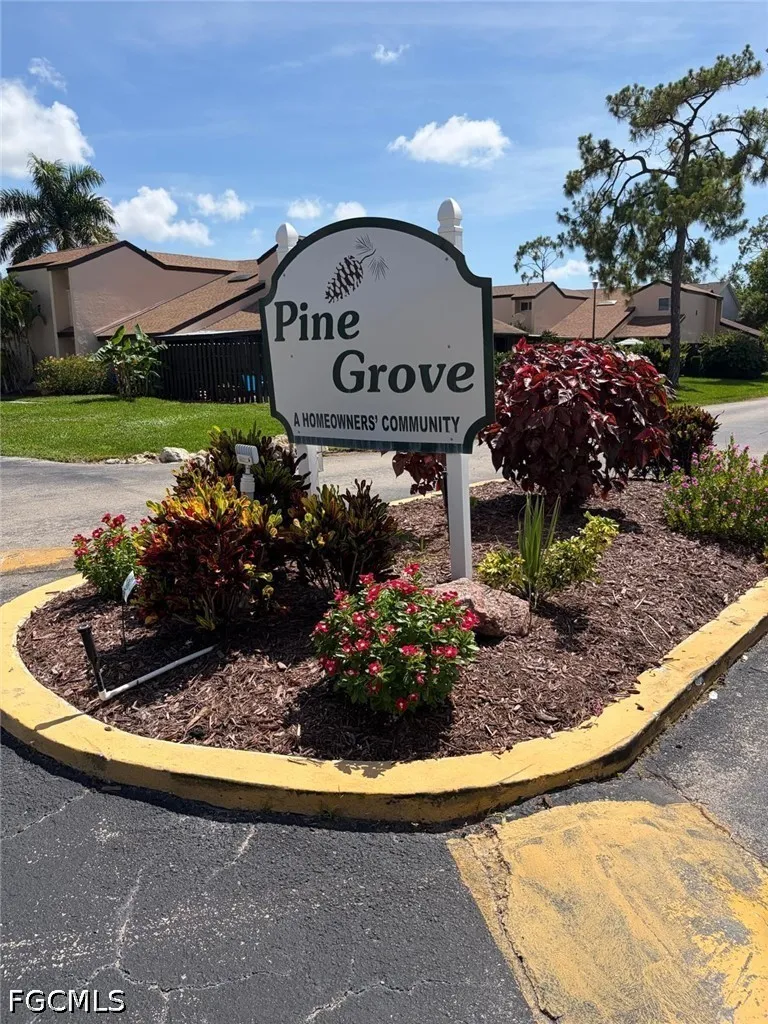 Penner Lane #7 Fort Myers, FL 33907