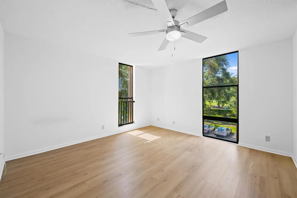 8701 SW 30th Street #211 Davie, FL 33328
