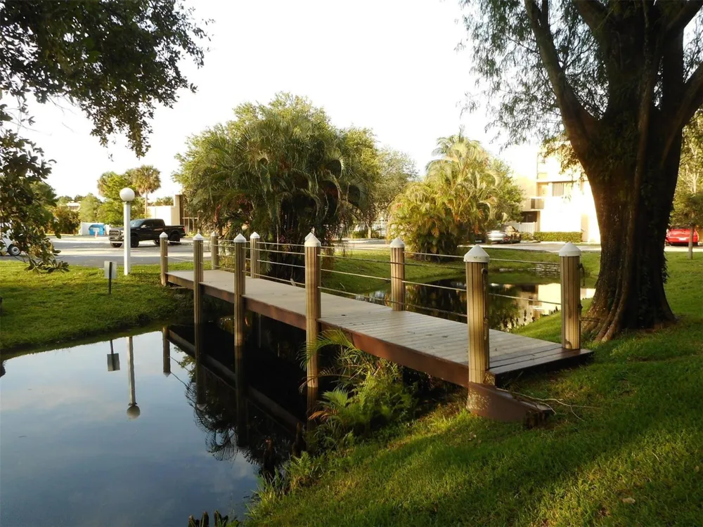 8701 SW 30th Street #211 Davie, FL 33328