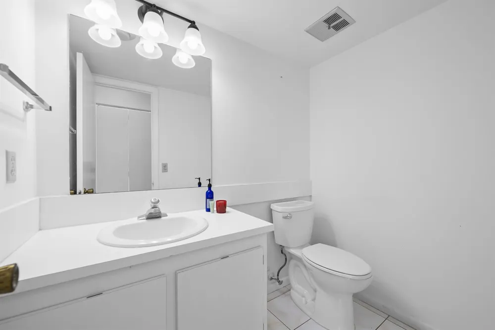 8701 SW 30th Street #211 Davie, FL 33328