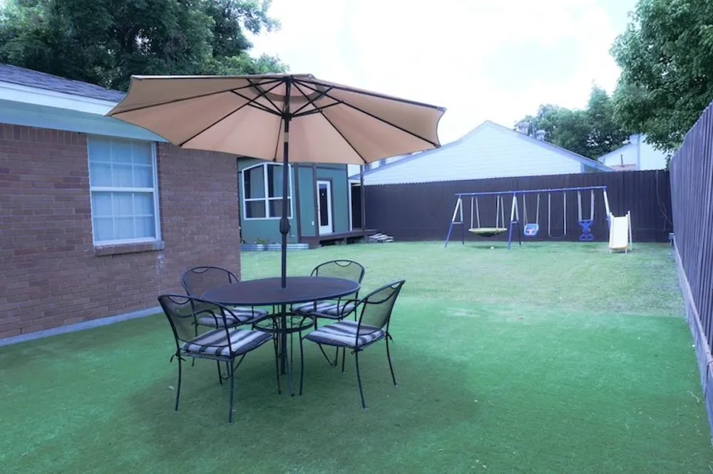 7818 Avenue F Houston, TX 77012