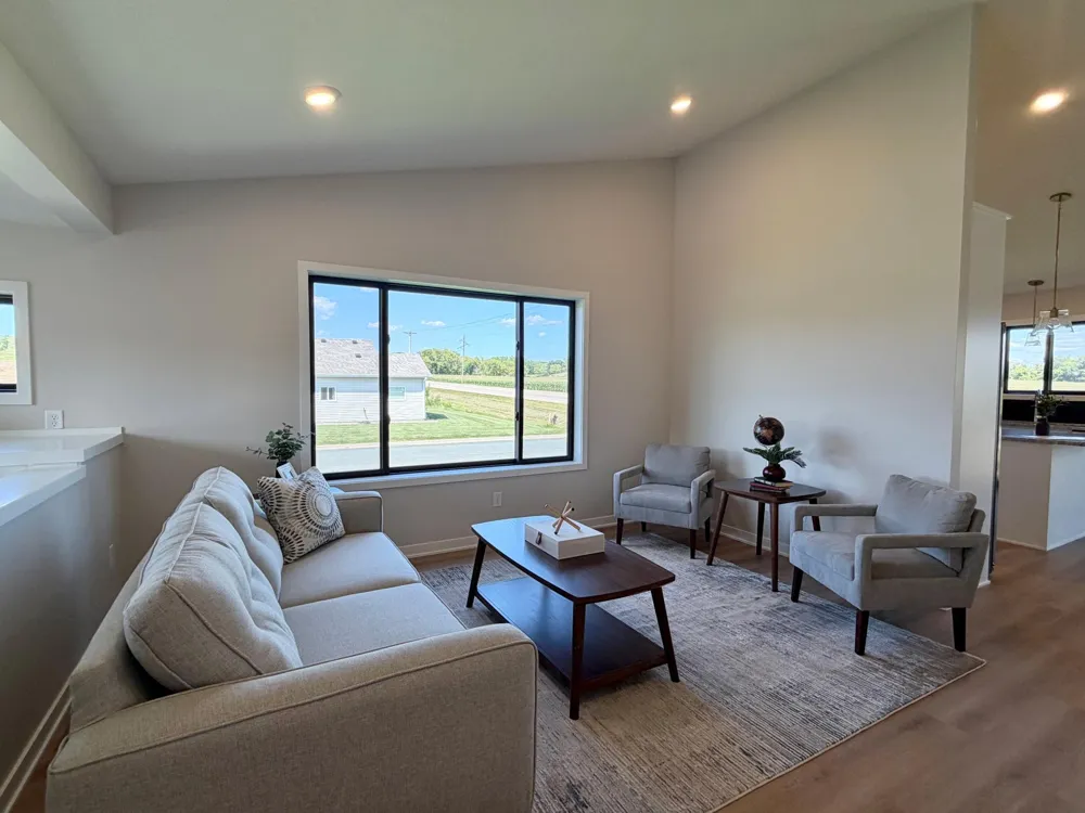 298 Eagle Lane Zumbrota, MN 55992