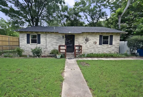 411 Winnsboro Street