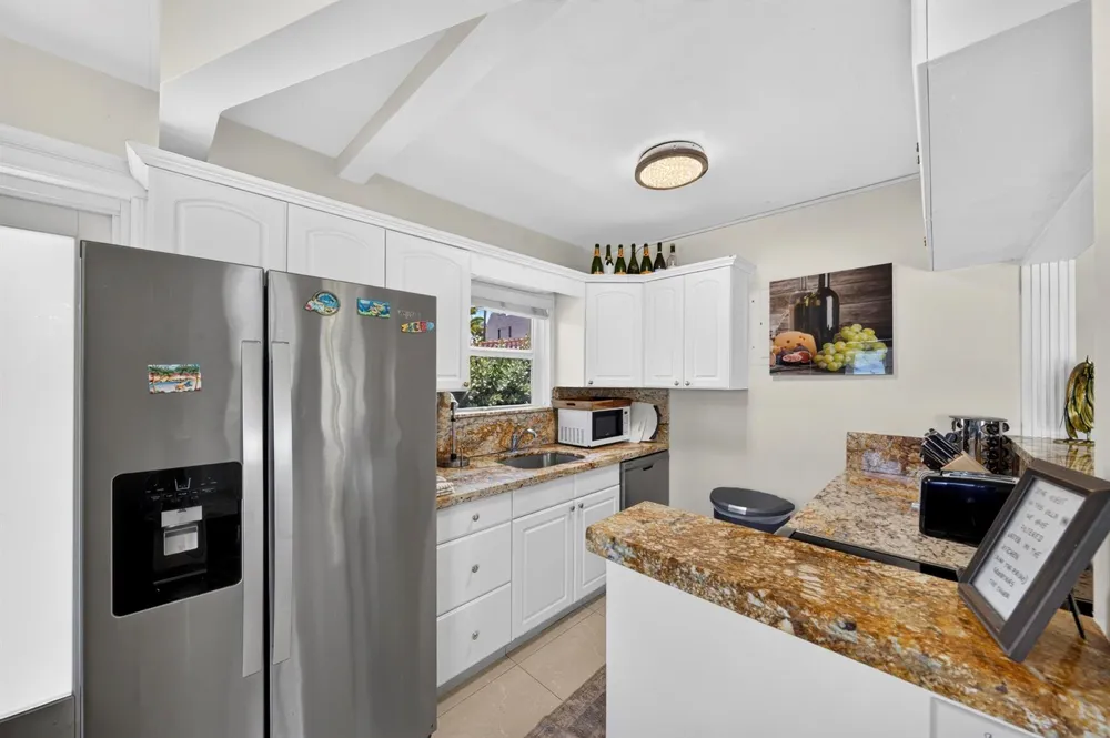 1225 Hillsboro Mile #Villa H2 Hillsboro Beach, FL 33062