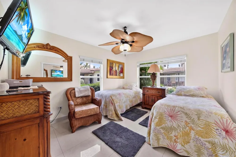 1225 Hillsboro Mile #Villa H2 Hillsboro Beach, FL 33062