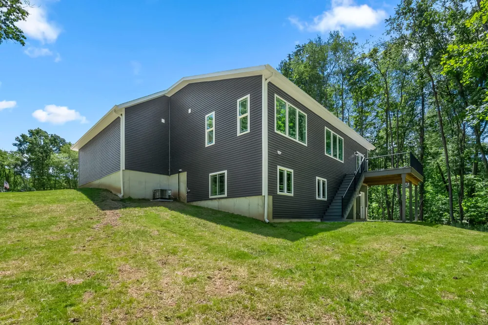 79 Arapaho Trail Coldwater City, MI 49036