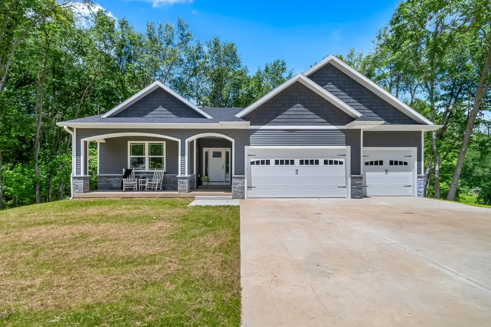 79 Arapaho Trail Coldwater City, MI 49036