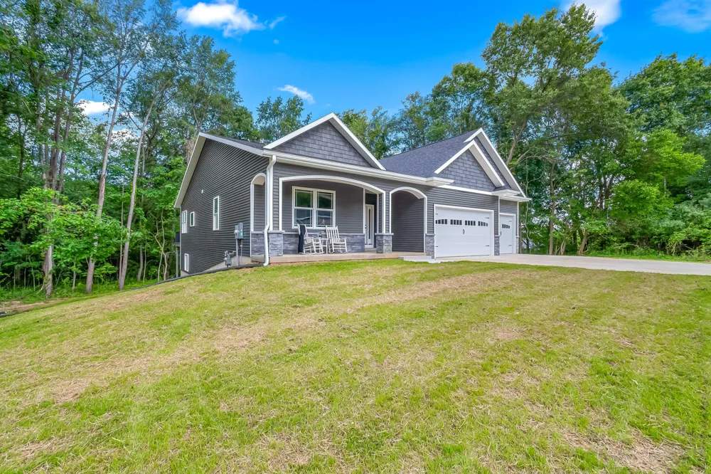 79 Arapaho Trail Coldwater City, MI 49036