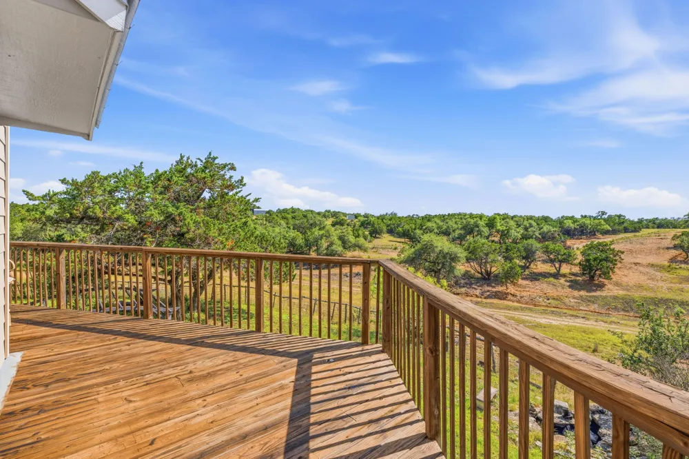 3230 W Fitzhugh Road Dripping Springs, TX 78620