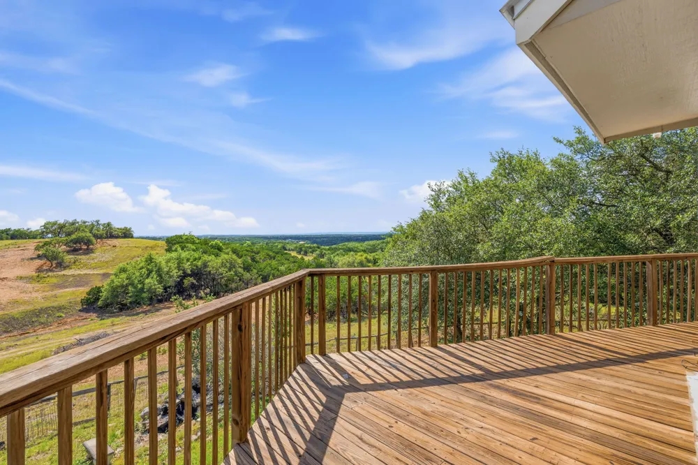 3230 W Fitzhugh Road Dripping Springs, TX 78620