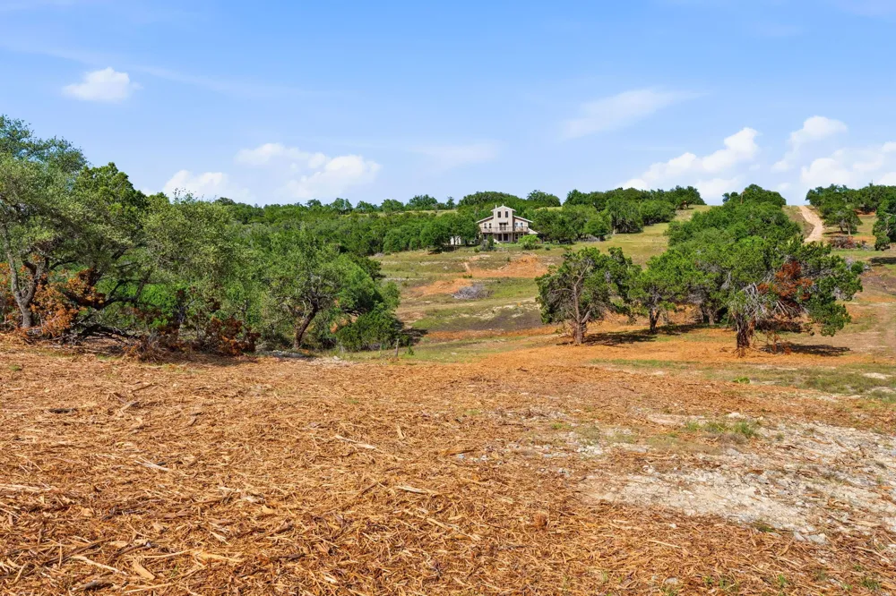 3230 W Fitzhugh Road Dripping Springs, TX 78620