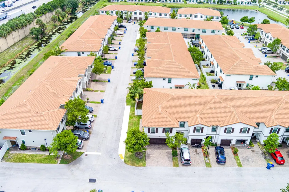 1009 Sweet Briar Lane Riviera Beach, FL 33410