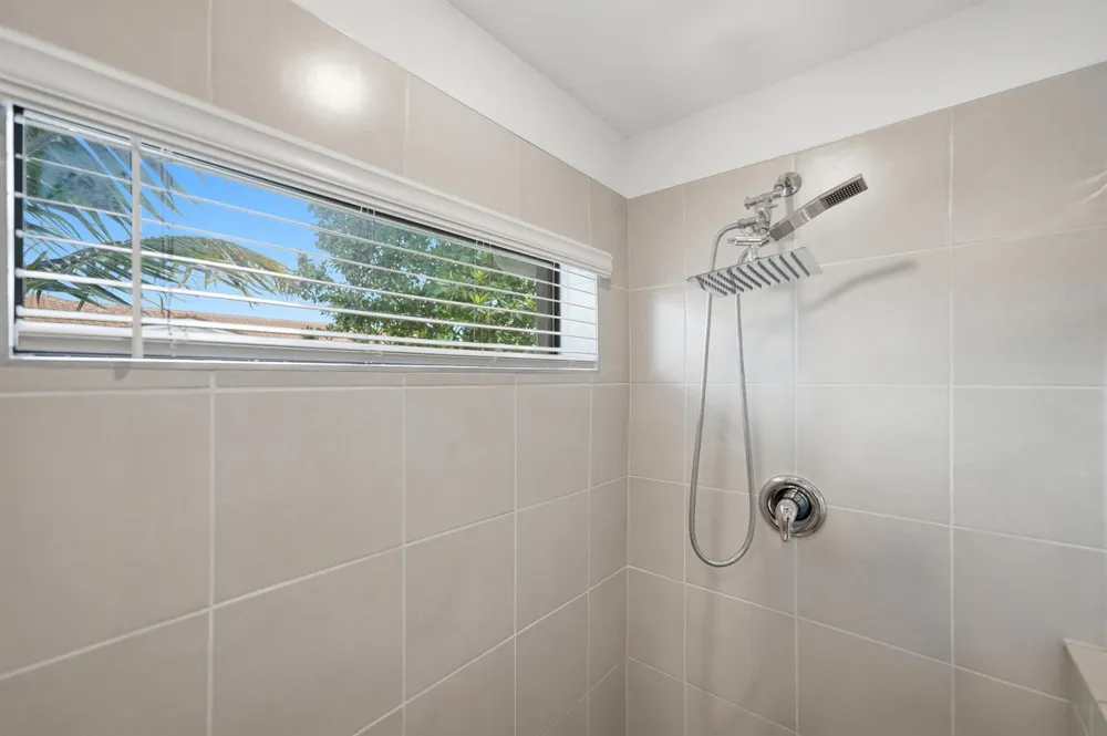 1009 Sweet Briar Lane Riviera Beach, FL 33410