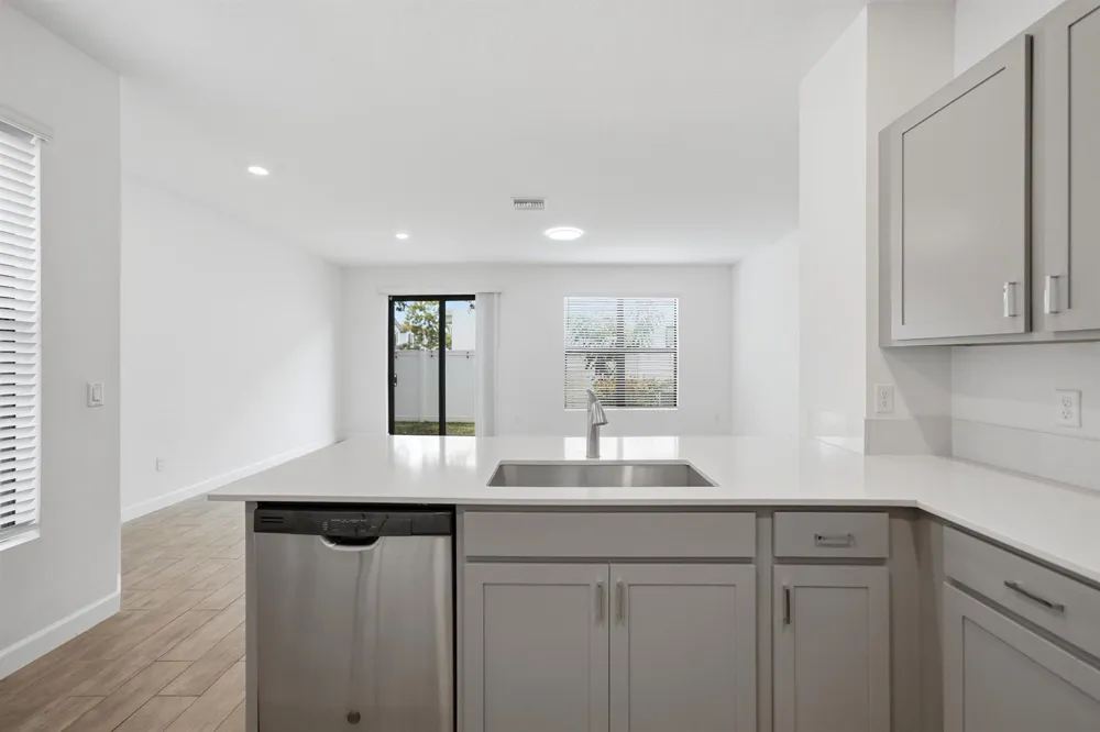 1009 Sweet Briar Lane Riviera Beach, FL 33410