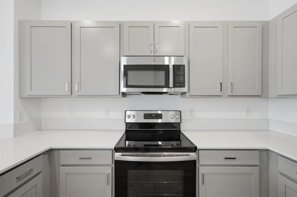 1009 Sweet Briar Lane Riviera Beach, FL 33410