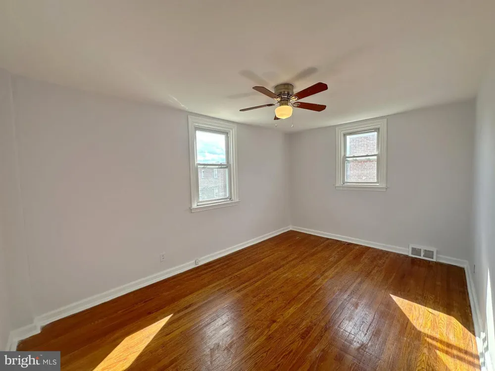 840 TYSON AVENUE Philadelphia, PA 19111