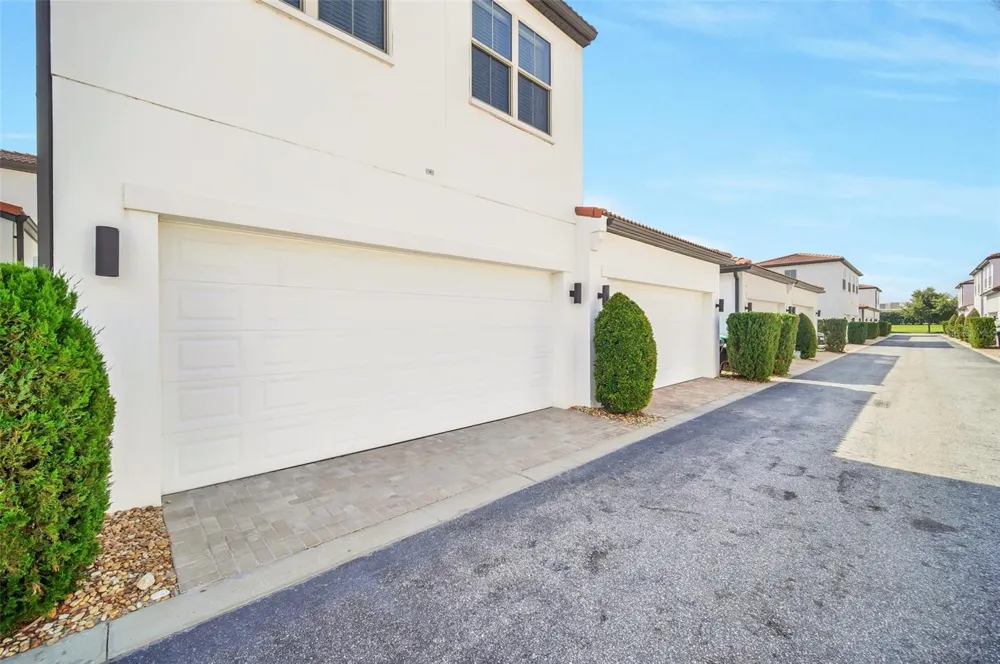 8878 BISMARCK PALM DRIVE Winter Garden, FL 34787