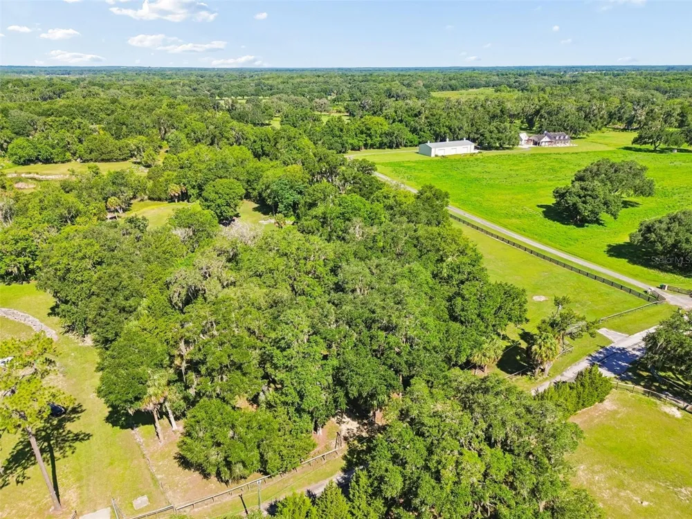 8792 S STEED TERRACE Floral City, FL 34436