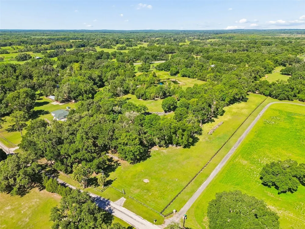 8792 S STEED TERRACE Floral City, FL 34436
