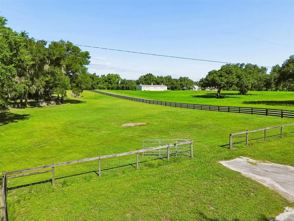 8792 S STEED TERRACE Floral City, FL 34436