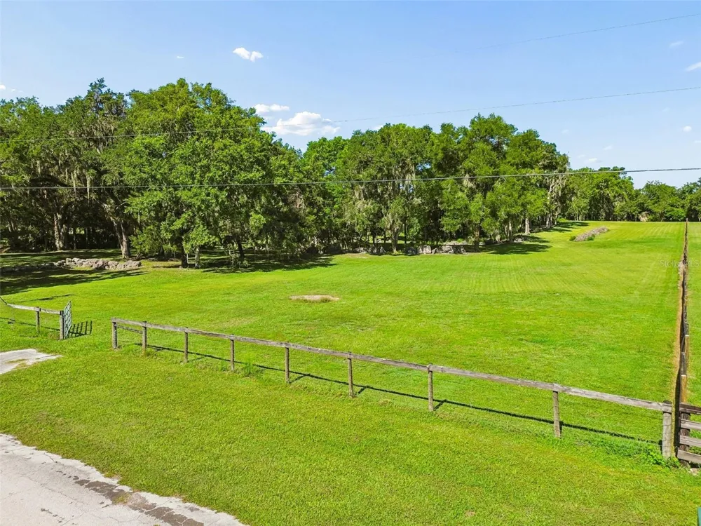 8792 S STEED TERRACE Floral City, FL 34436
