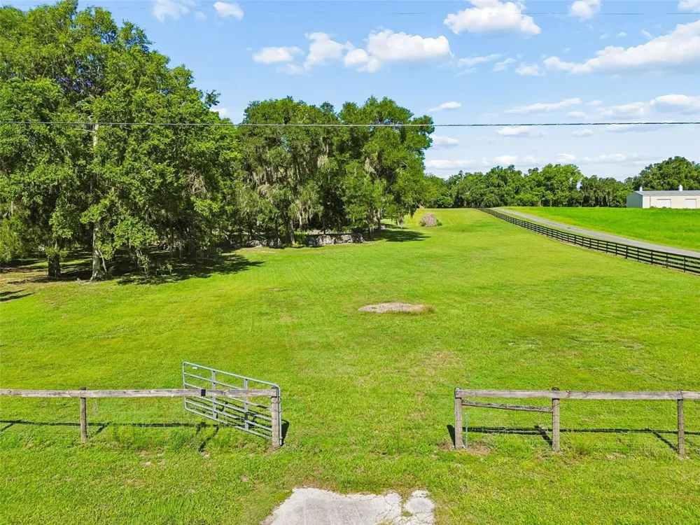 8792 S STEED TERRACE Floral City, FL 34436