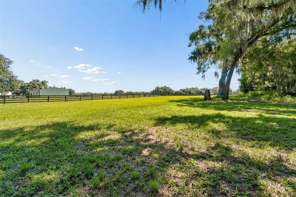 8792 S STEED TERRACE Floral City, FL 34436