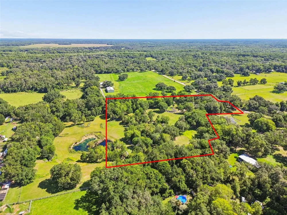 8792 S STEED TERRACE Floral City, FL 34436