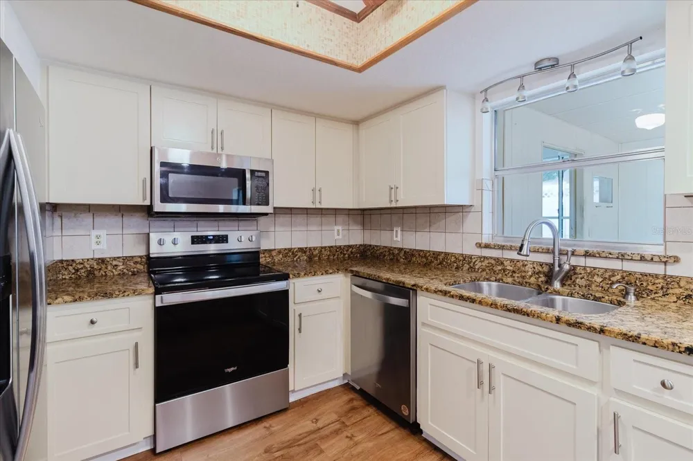 1201 CARA DRIVE Largo, FL 33771