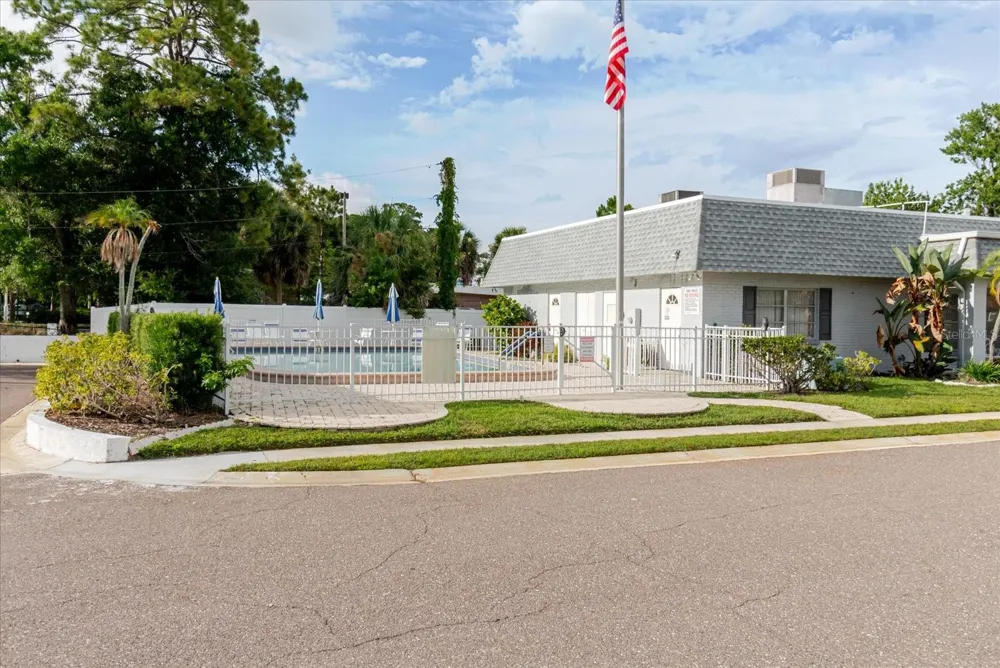 1201 CARA DRIVE Largo, FL 33771