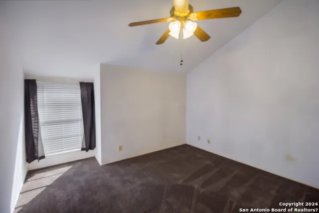 1101 PARKVIEW DR #B15 Canyon Lake, TX 78133