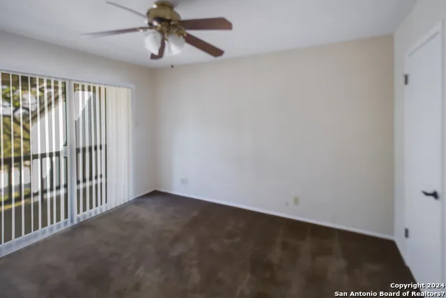 1101 PARKVIEW DR #B15 Canyon Lake, TX 78133