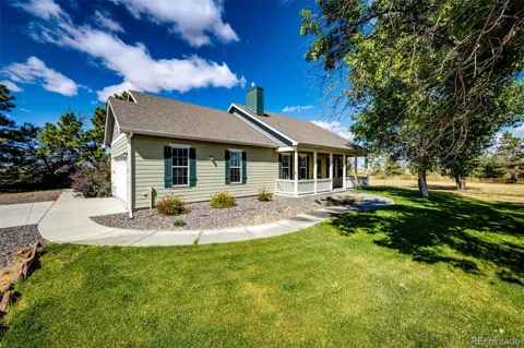 8375 Strasburg Road