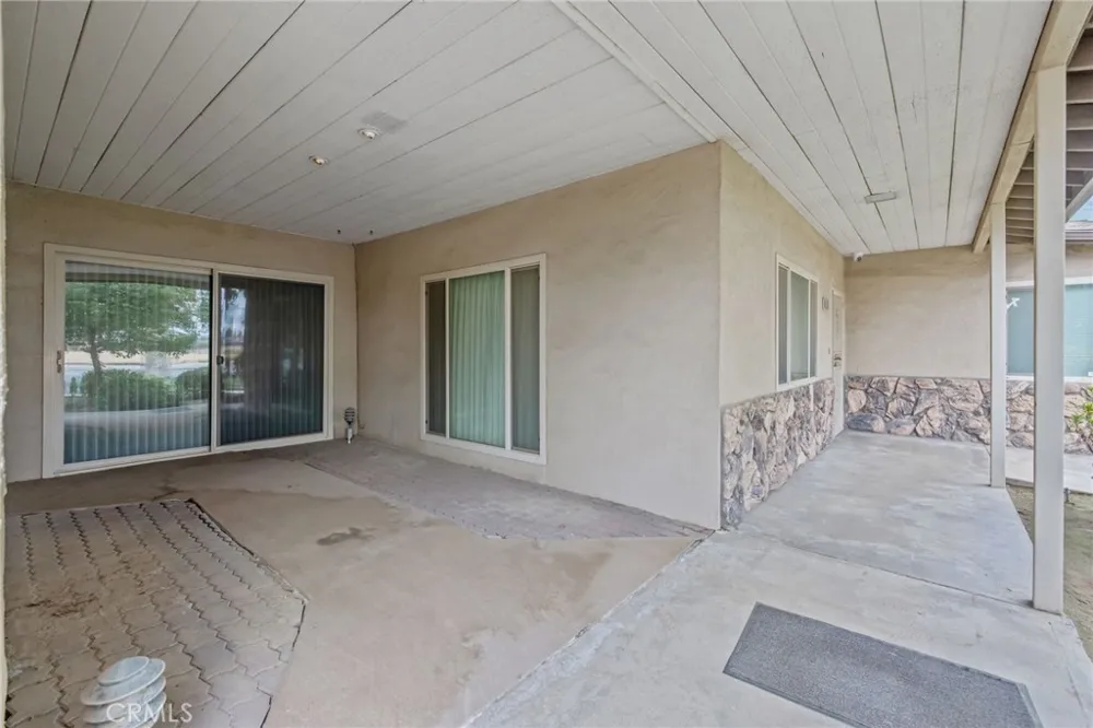 1714 Blythe Fresno, CA 93722
