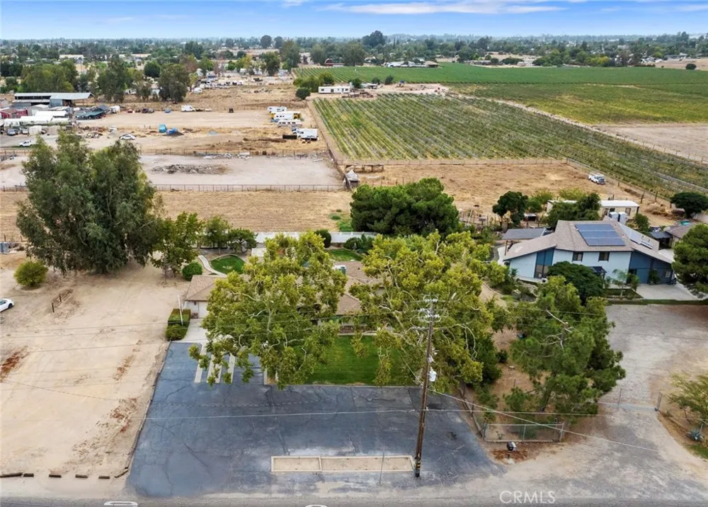 1714 Blythe Fresno, CA 93722