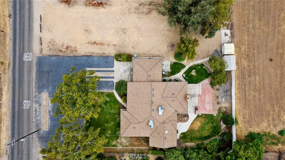 1714 Blythe Fresno, CA 93722